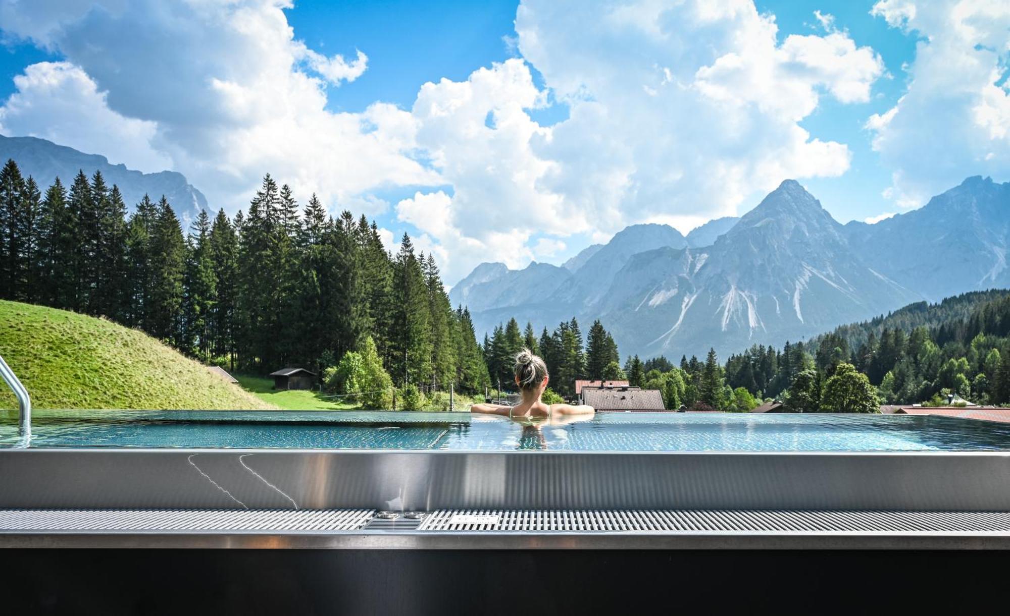 Alpen Appartements Laerchenhof Lermoos Luaran gambar